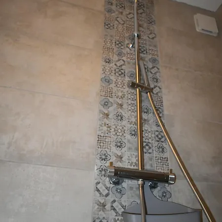 De Montagne Le Batoua