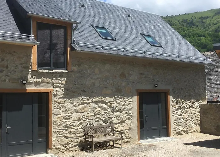 De Montagne Le Batoua * Sailhan